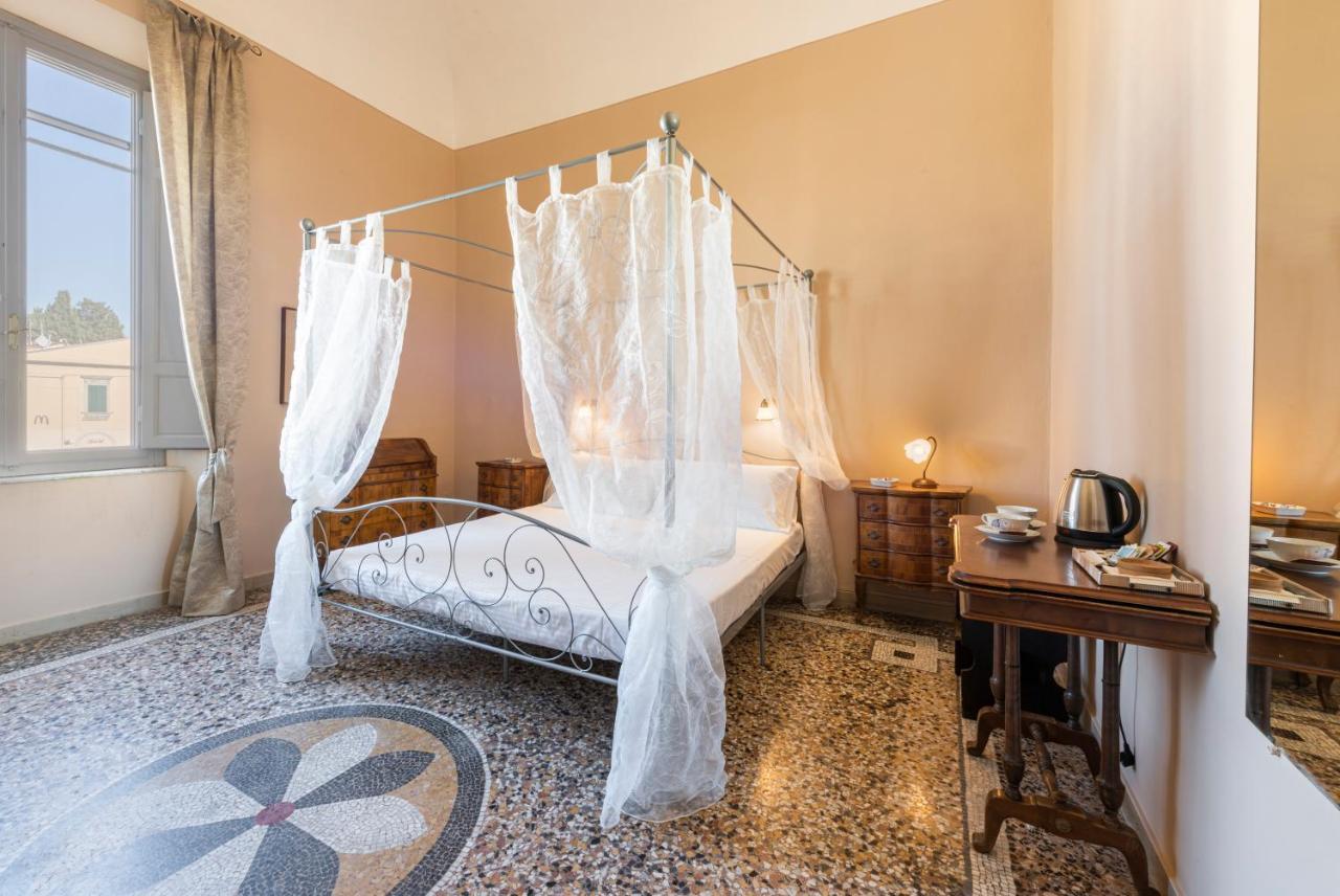 Hotel La Torre Garbata à Pise Extérieur photo